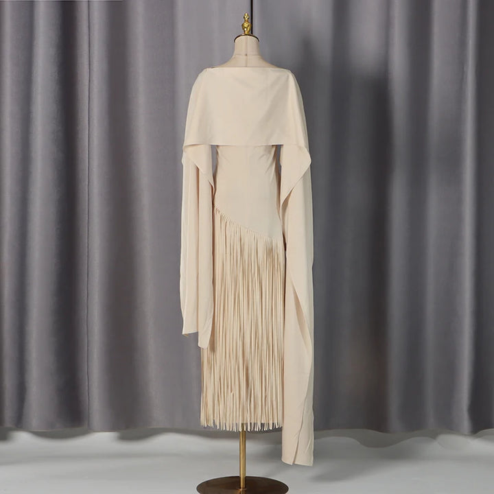 Vestido Sunshine com capa