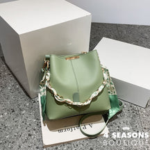Popular Large-Capacity Bucket Bag For Women 2022 New Fashion Messenger Niche Casual Commuter