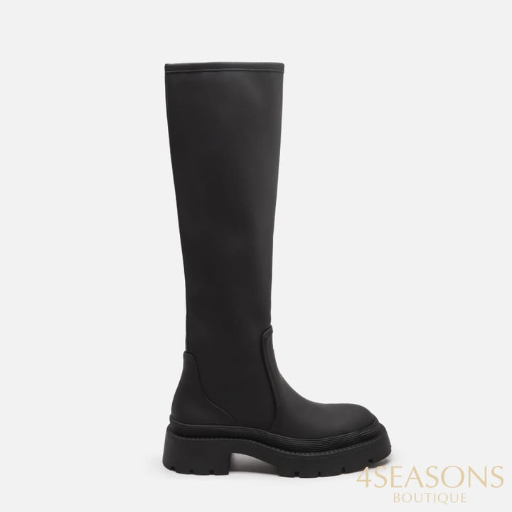 Bota Astik Preto / 34