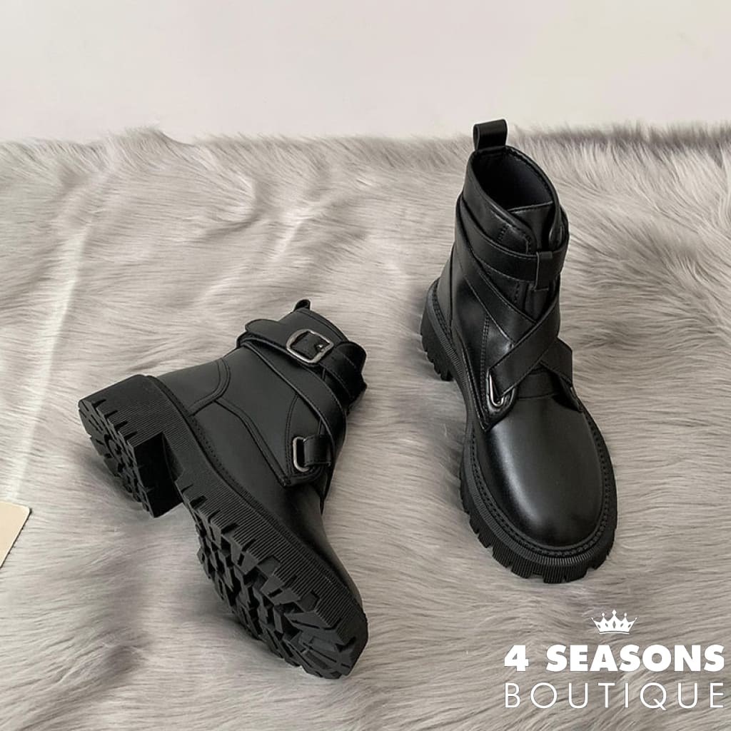 Bota Open Preto / 33