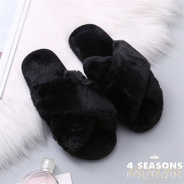 Chinelo Pantufa Ísis Valverde - 4 Seasons Boutique
