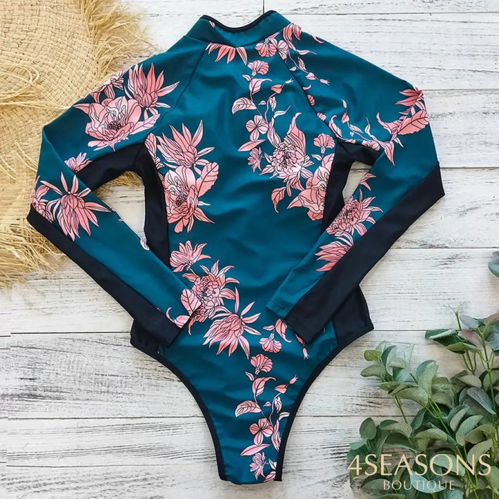 Maiô Medina - 4 Seasons Boutique