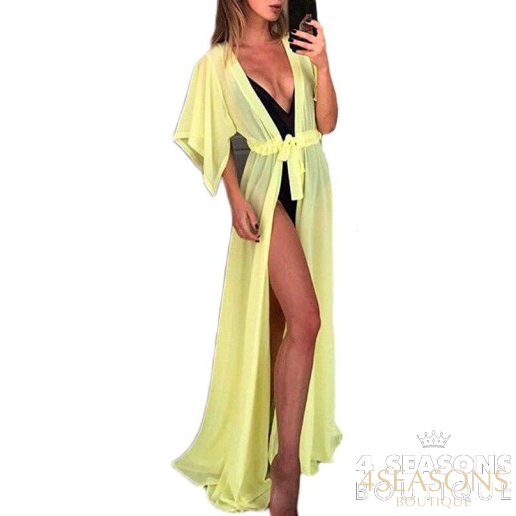 Saída de Praia Macedonia - 4 Seasons Boutique