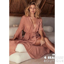 Saída de Praia Valentina - 4 Seasons Boutique