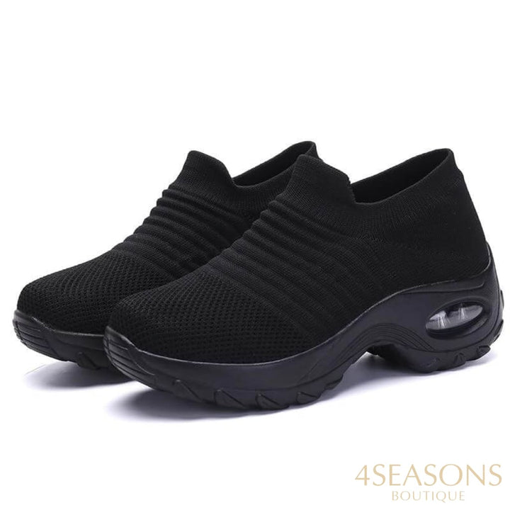 Tênis Pump Todo Preto / 33 All